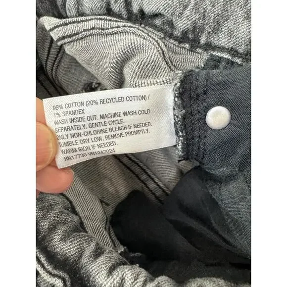 Wild Fable Super High-Rise Straight Jeans Black Grunge Button-Fly Size 0 - Picture 8 of 10